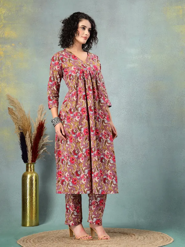 Rust_Cotton_Multi_Prints_3/4_Sleeves_V_Neck_Regular_Kalf_Length_Kurta_Sets_For_Women