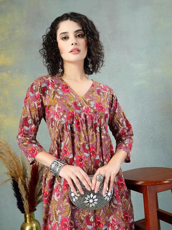 Rust_Cotton_Multi_Prints_3/4_Sleeves_V_Neck_Regular_Kalf_Length_Kurta_Sets_For_Women
