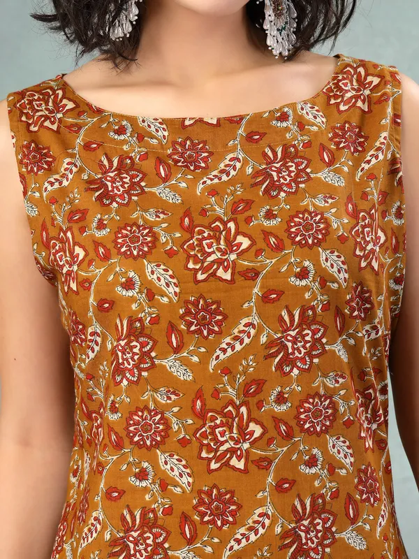 Brown_Cotton_Procian_Print_Cut_Sleeves_Round_Neck_Regular_Ankle_Length_Kurti_For_Women