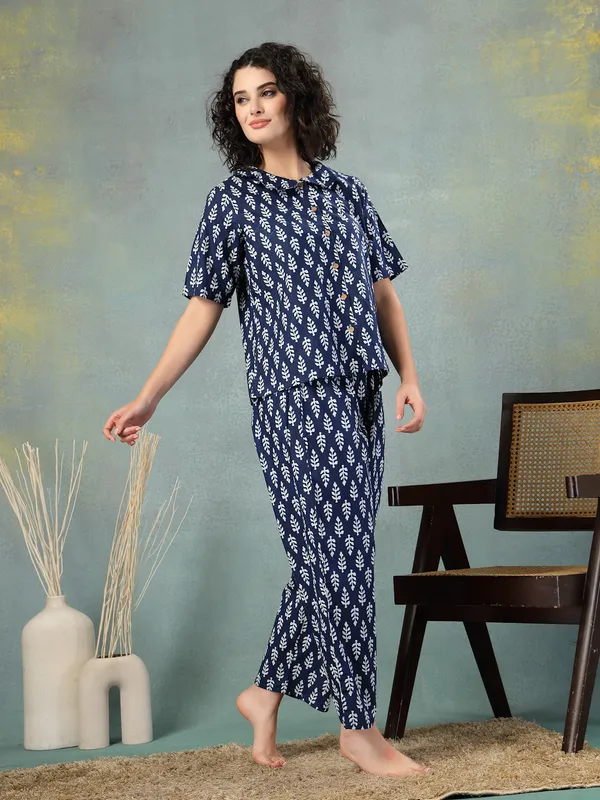 Blue_Cotton_Procian_Print_1/2_Sleeves_Round_Neck_Regular_Ankle_Length_Night_Suit_For_Women