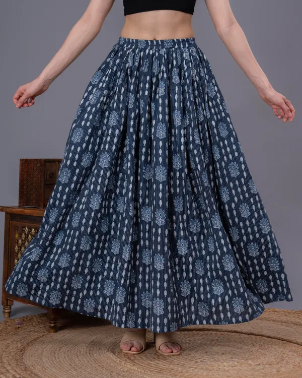 Blue_Cotton_Procian_Print_Anckle_Length_Skirts_For_Women