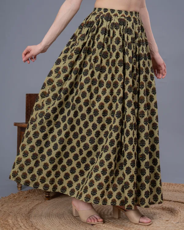 Green_Cotton_Procian_Print_Anckle_Length_Skirts_For_Women