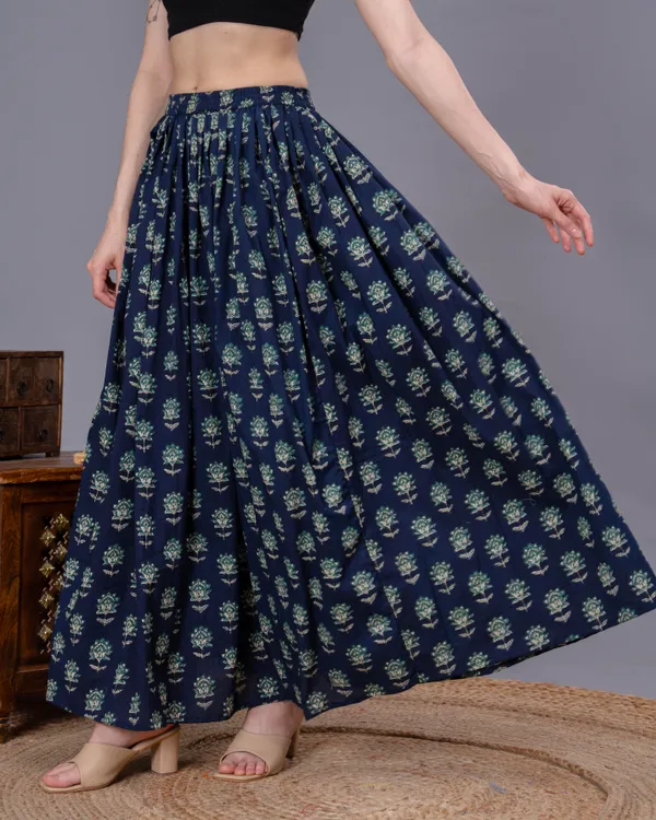 Blue_Cotton_Procian_Print_Anckle_Length_Skirts_For_Women