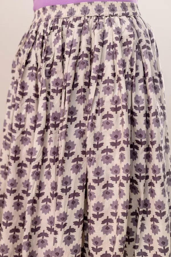 Creame_Light_Grey_Buta_Cotton_Procian_Print_Anckle_Length_Skirts_For_Women