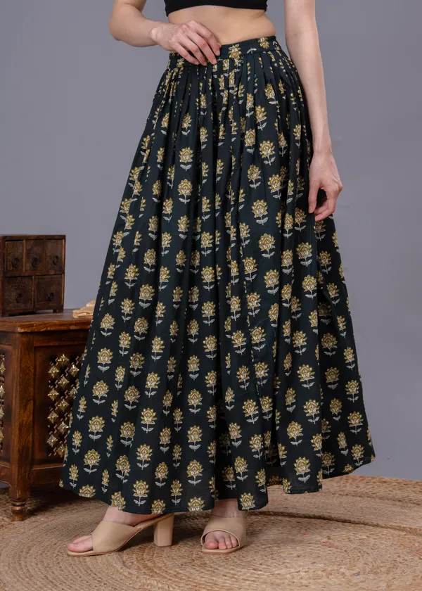 Green_Cotton_Procian_Print_Anckle_Length_Skirts_For_Women