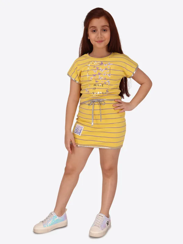 Yellow_Stripe_Printed_Top_and_Skirt_Set_for_Girls