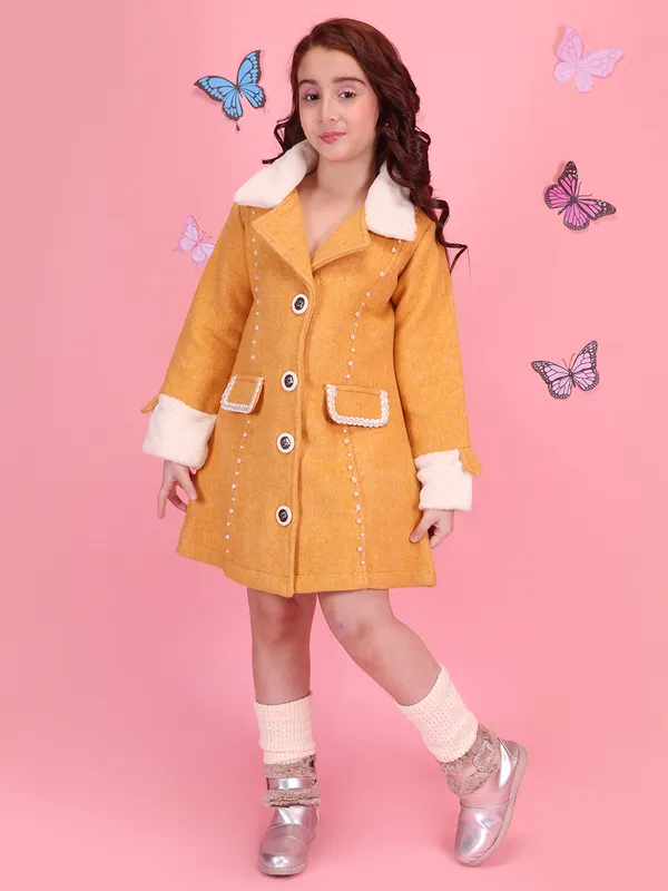 Cutecumber_Girls_Winter_Party_Outfit_Mustard_Fur_Coat_Dress_A_Line_Tweed_Fabric_with_Button_Closure_for_Baby_Girls_and_Kids_Age_1_to_15_Yrs_Lapel_Collar_Stylish_Warm,_Winter_Dress