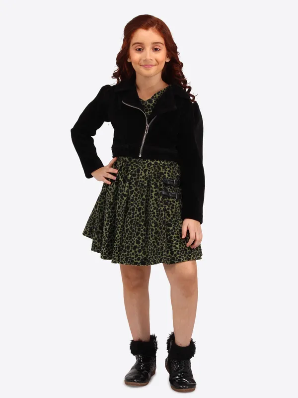 Cutecumber_Girls_Leopard_Print_Dress_with_Black_Full_Sleeve_Shrug_�_Back_Zip_Closure,_Two-Piece_Party_Set_for_Kids_&_Baby_Girls_(Age_1�15_Years)