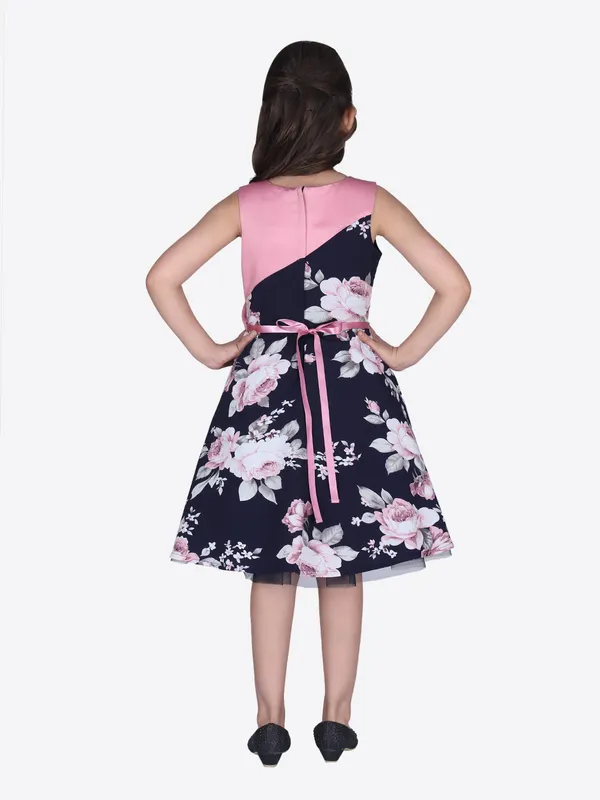 Floral_Printed_Sleeveless_Dress_for_girls