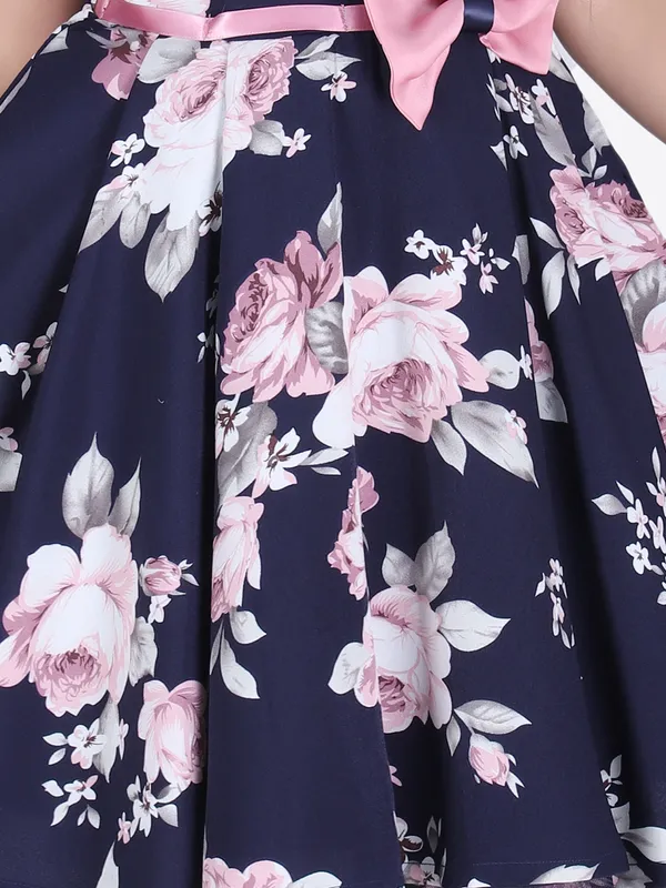 Floral_Printed_Sleeveless_Dress_for_girls