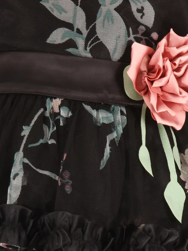 Casual_floral_printed_fit_and_flared_Dress_for_Girls