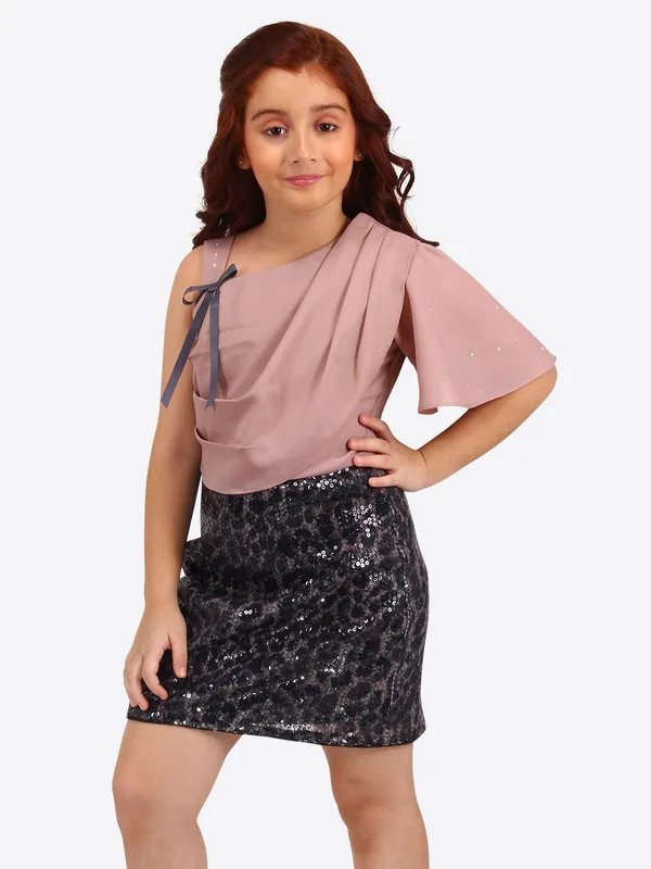 Partywear_Embellished__Sleeveless_Dress_for_Girls