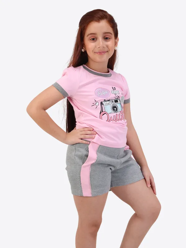 Girls'_Pink_&_Grey_T-Shirt_and_Shorts_Set