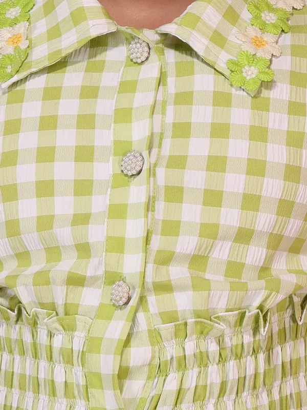 Girls_Green_Check_Shirt_Top,_Collared_Short_Puffed_Sleeve_Smocked_Waist_Applique
