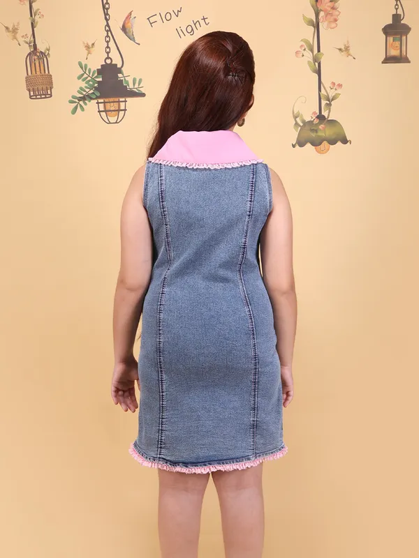 Cutecumber_Girls_Blue_Denim_Dress_with_Pink_Lace_Collar_Sleeveless_Button_Closure_Casual_Western_Outfit_Stylish_Summer_Birthday_Dress_Fashion_for_Baby_Girls_&_Kids_Age_1-15_Yrs