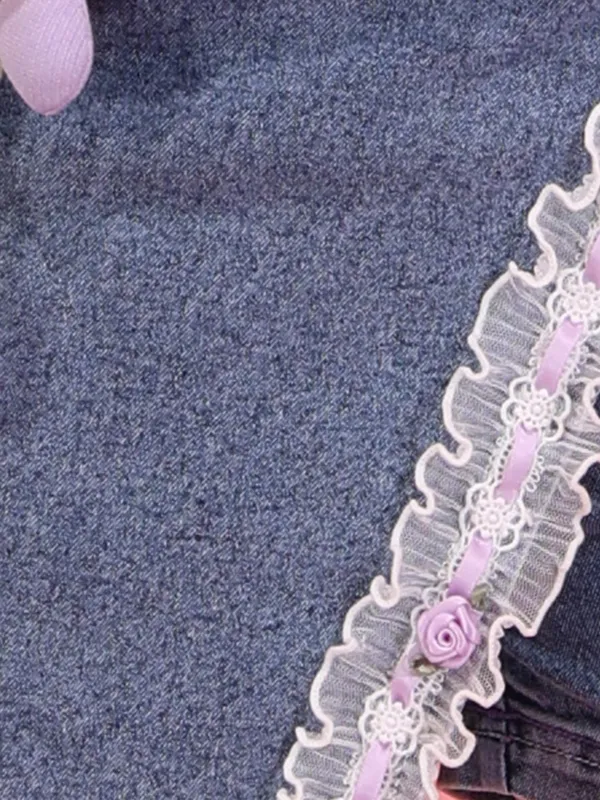 Cutecumber_Girls_Floral_Lace_Trim_Denim_Skirt_with_Flower_Charm