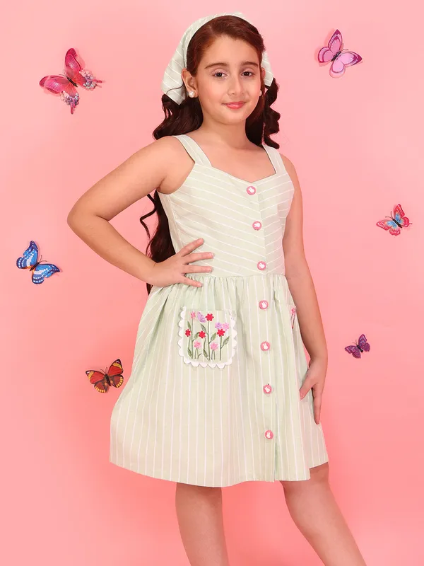 Girls_Green_Floral_Embellished_Printed_Cotton_Fit_&_Flare_Dress,_Summer_Casual_Dress