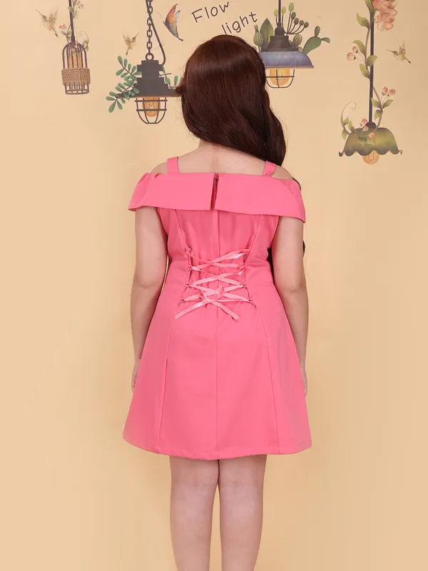 Girls_White_A-Line_Knee_Length_Dress_Round_Neck_Sleeveless_Party_Outfit