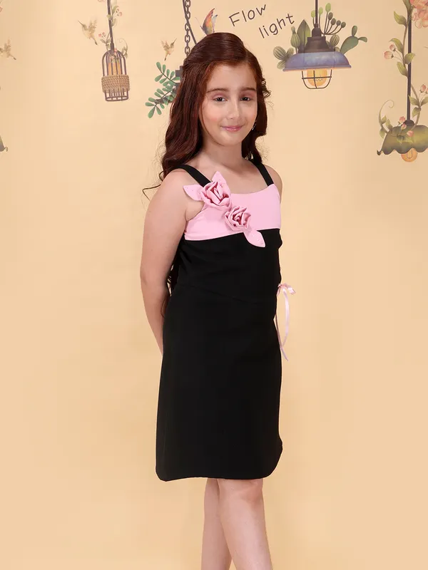 Girls_Black_Pink_Fit_Flare_Knee_Length_Dress_Square_Neck_Sleeveless_Polyester_Party_Wear