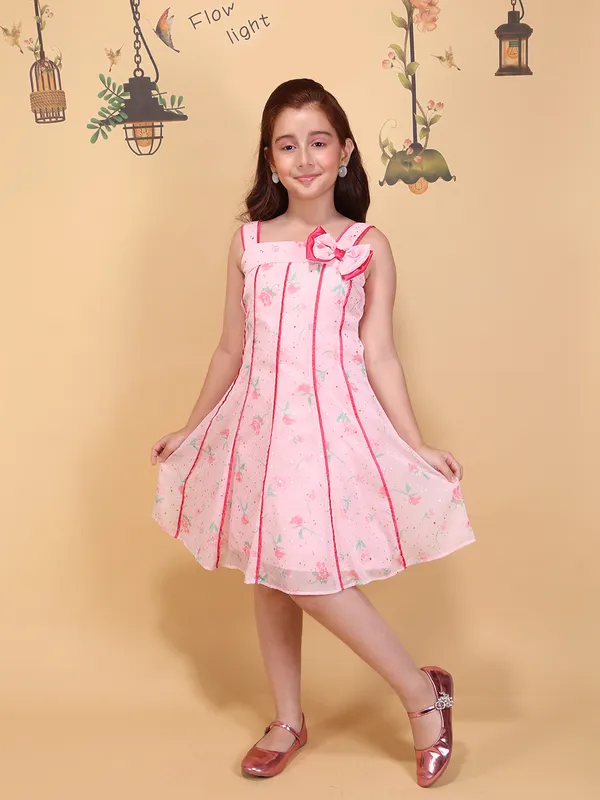 Cutecumber_Girls_CORALPINK_Fit_and_Flare_Knee_Length_Dress_Shoulder_Strap_Sleeveless_Georgette_Party_Outfit_Zip_Closure_Printed_Casual_Birthday_for_Baby_Girls_&_Kids_Age_1-15_Yrs
