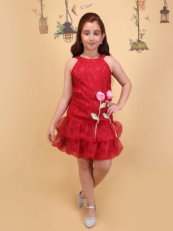 Cutecumber_Girls_Red_Lace_Fit_&_Flare_Dress_Sleeveless_Organza_Layered_Frock_with_Halter_Neck_Floral_Applique_Zip_Closure_Cambric_Lining_Stylish_Birthday_Outfit_for_Baby_Girls_&_Kids_Age_1-15_Yrs