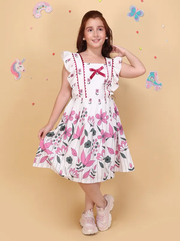 Cutecumber_Girls_White_Pink_Floral_Printed_Fit_&_Flare_Dress_Flutter_Sleeve_Cotton_Party,_Birthday_Outfit_with_Square_Neck_Zip_Closure_Stylish_Summer_for_Baby_Girls_&_Kids_Age_1-15_Yrs