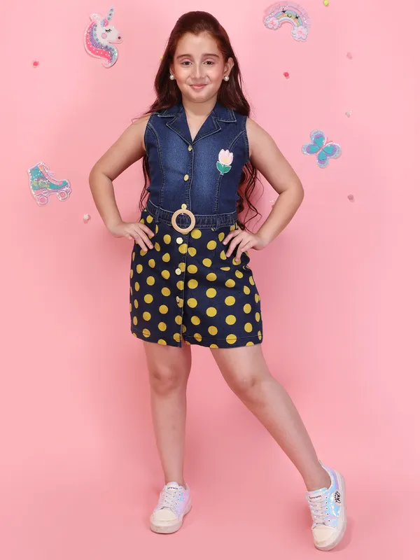 Cutecumber_Girls_Blue_Polka_Dot_Denim_Dress_Sleeveless_Casual_Party_Casual_Birthday_Outfit_with_Collar_Neck_Button_Closure_Stylish_Western_Dress_for_Baby_Girls_&_Kids_Age_1-15_Yrs