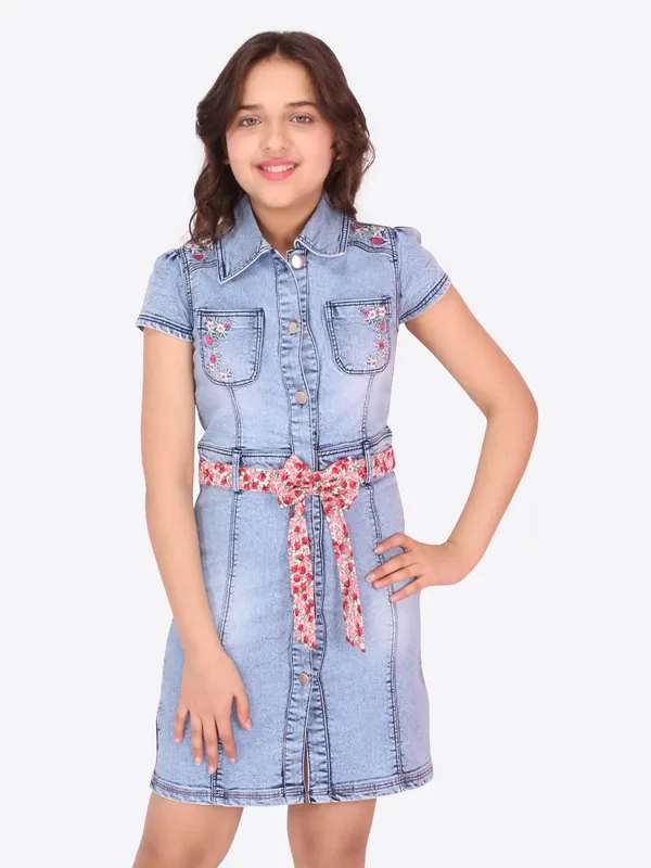 Cuteumber_Girls_Denim_Floral_Embroidered_Blue_Shirt_Dress._CC5918D-BLUE-44