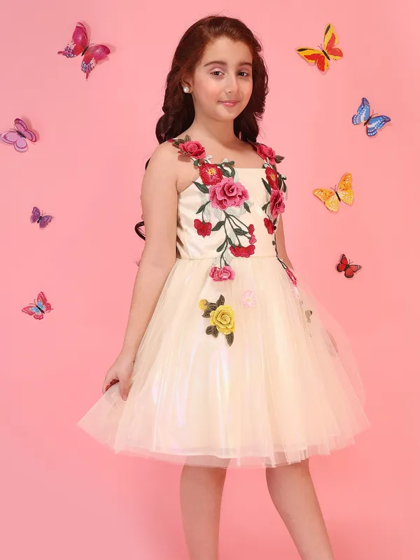 Cutecumber_Girls_Cream_Summer_Party_&_Casual_Birthday_Outfit_Net_Fabric_Fit_&_Flare_Dress_with_Floral_Applique_Sleeveless_Embroidered_Bodice_Flared_Hem_Zip-Closure_for_Baby_Girls_&_Kids_Age_1-15_Yrs