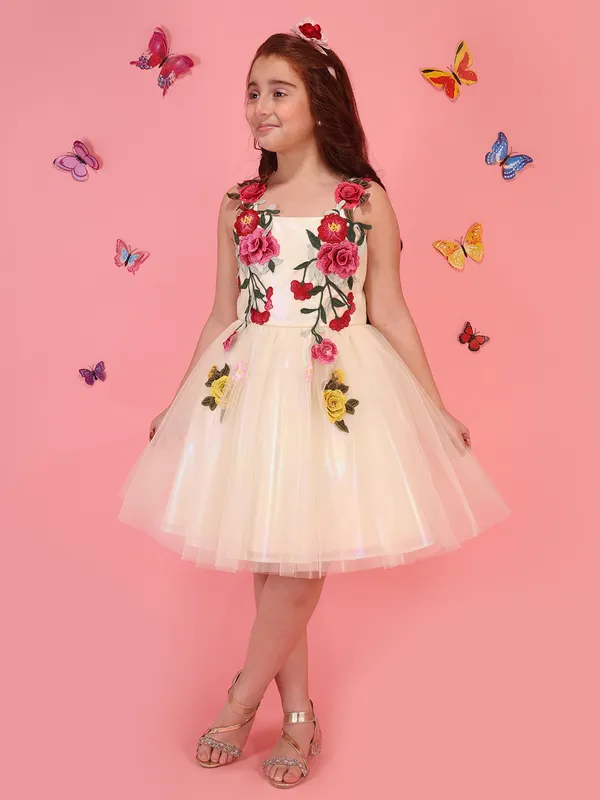 Cutecumber_Girls_Cream_Summer_Party_&_Casual_Birthday_Outfit_Net_Fabric_Fit_&_Flare_Dress_with_Floral_Applique_Sleeveless_Embroidered_Bodice_Flared_Hem_Zip-Closure_for_Baby_Girls_&_Kids_Age_1-15_Yrs