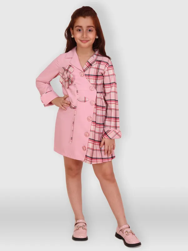 Cutecumber_Girls_Pink_Dual-Tone_Plaid_Knee_Length_Longline_Coat_Dress_with_Black_Buttons_�_Elegant_Winter_Outfit_for_Kids_&_Baby_Girls,_Birthday,_Festive_&_Casual_Occasions_(Age_1�15_Yrs)