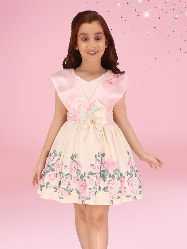 Cream_Polyester_Flared_Sleeveless_Regular_Partywear_Dress_For_Girls