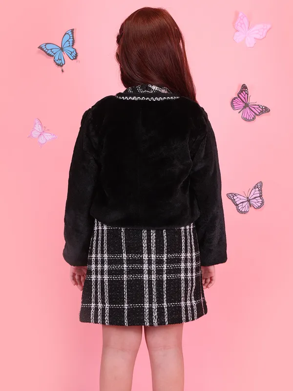 Cutecumber_Girls'_Black_Checkered_Sequin_Knee_Length_Dress_Winter_Party_Outfit_Textured_Sequin_Fabric_Fancy_Button_Detail_and_Straight_Silhouette_Occasional_Wear_for_Baby_Girls_&_Kids_Age_1-15_Yrs
