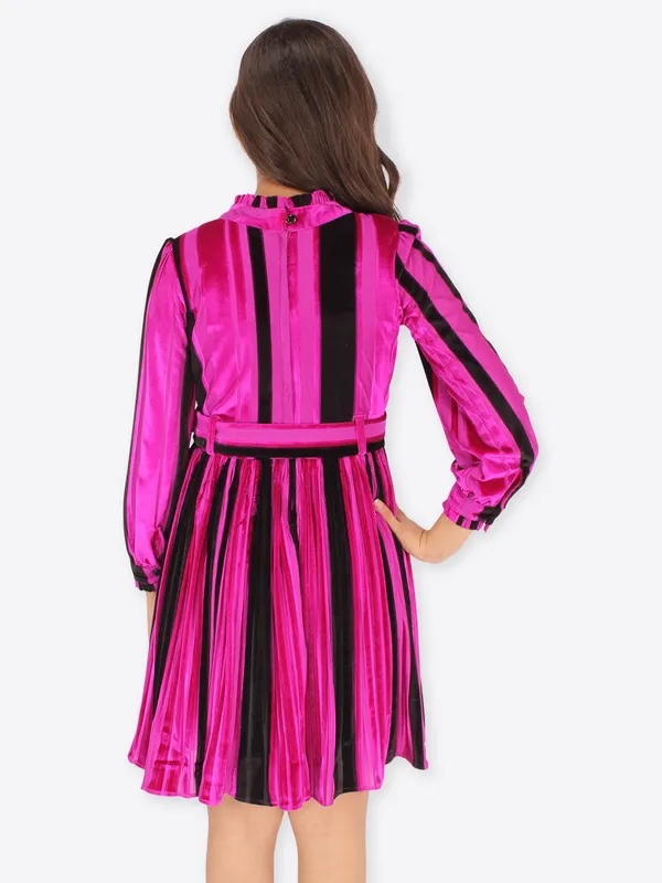 Cutecumber_Girls_Chenille_and_Fur_Fabric_with_Satin_Lining_Winter_Striped_Printed_Fuchsia_Dress_with_A_Belt_and_Bag.CC6866D-FUCHSIA