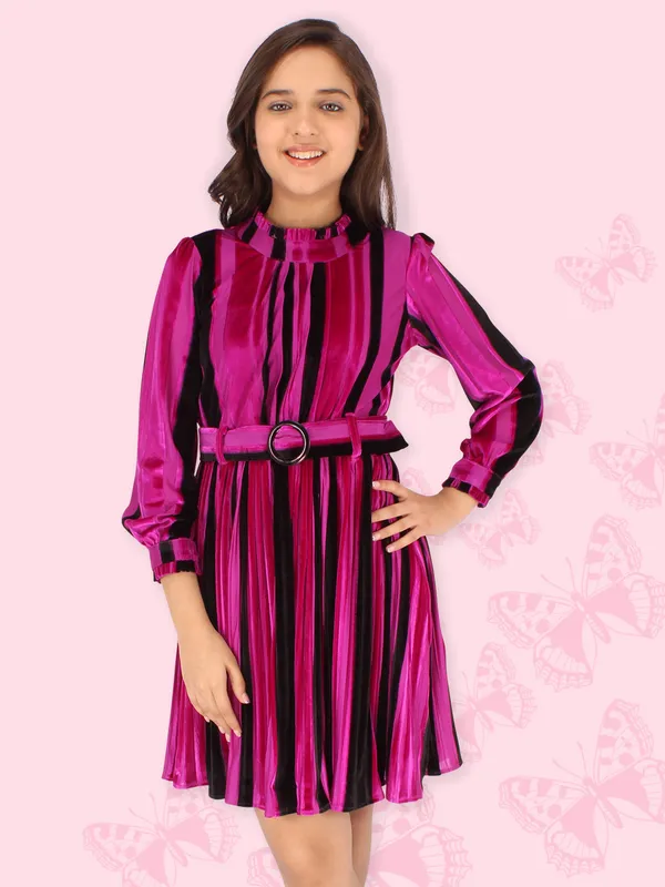 Cutecumber_Girls_Chenille_and_Fur_Fabric_with_Satin_Lining_Winter_Striped_Printed_Fuchsia_Dress_with_A_Belt_and_Bag.CC6866D-FUCHSIA