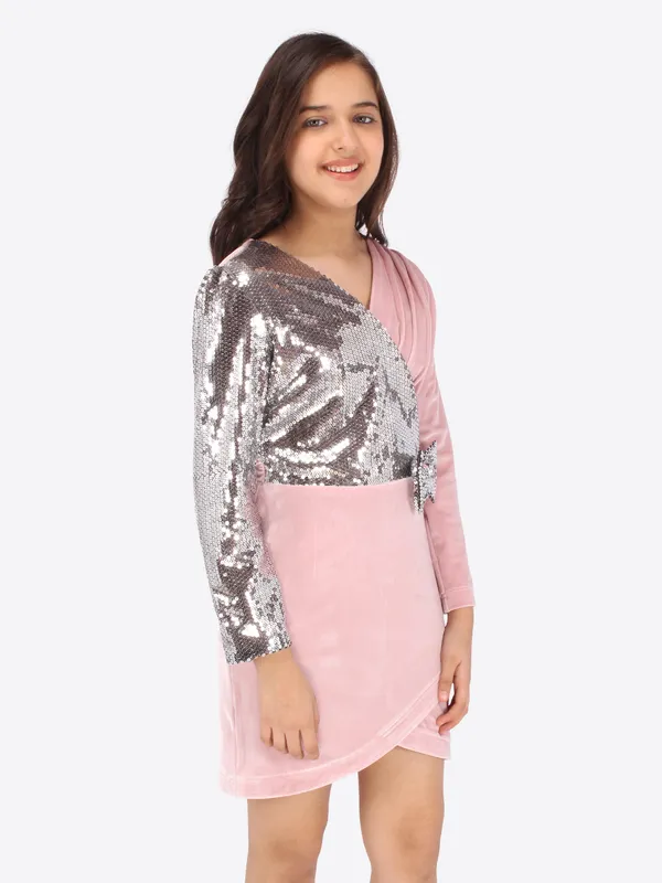 Cutecumber_Girl's_Chenille_Sequin_Embellished_Full_Sleeves_Dustypink_Shift_Dress._CC6876D-DUSTYPINK-44