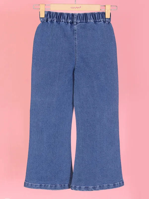 Cutecumber_Girls_Blue_Denim_Flared_Jeans_Elastic_Waist_Floral_Applique_Patch_Wide_Leg_Stylish_Trendy_Kids_Fashion_Comfortable_Bottomwear_Baby_Girls_&_Kids_Age_1-9_Yrs