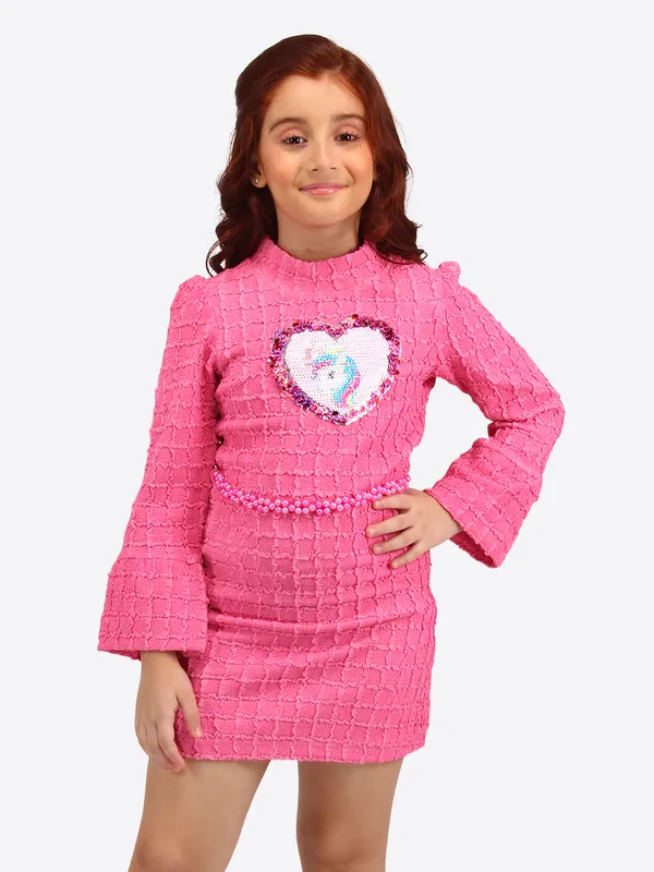 Cutecumber_Fuchsia_Textured_Knitted_Shift_Dress_with_Pink_Colour_Belt.CC8589D-FUCHSIA
