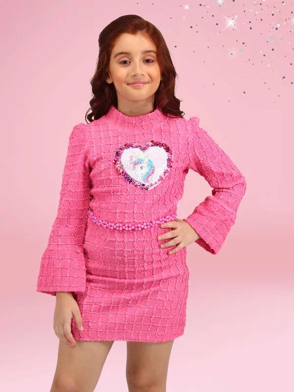 Cutecumber_Fuchsia_Textured_Knitted_Shift_Dress_with_Pink_Colour_Belt.CC8589D-FUCHSIA