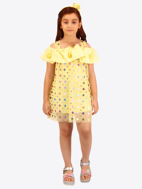 Cutecumber_Iridescent_foil_net_dress_with_satin_ruffle_detail.