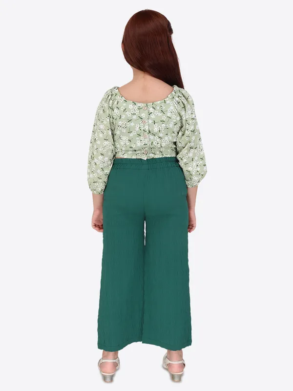 Smart_Casual_Floral_Printed_&_Solid_Clothing_Set