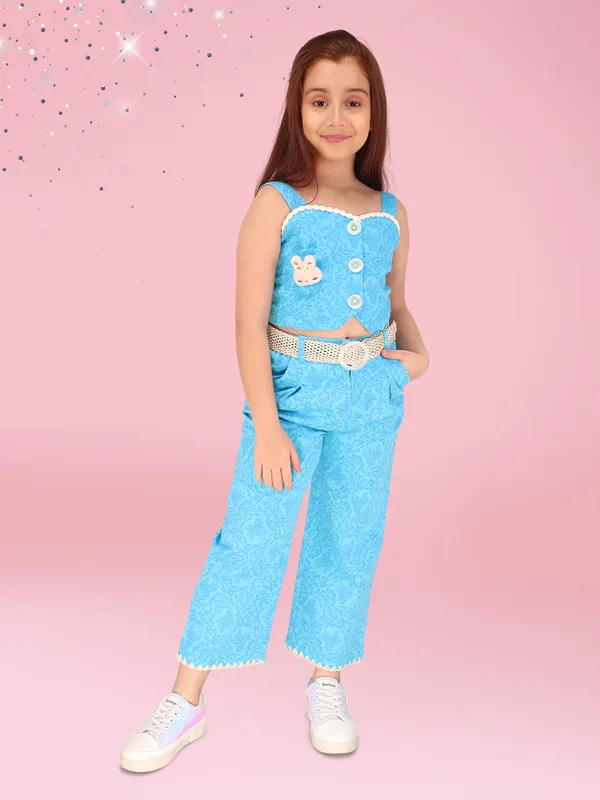 Make_a_splash_with_this_trendy_Aqua_Sleeveless_Top_and_Trouser_Set