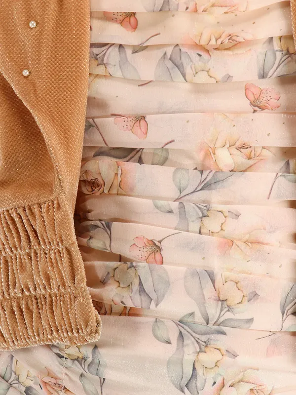 Cutecumber_Beige_ruched_shift_dress_with_full_sleeve_chenille_shrug