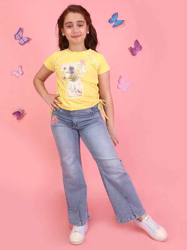 Cutecumber_Girls_Yellow_Short_Sleeve_Round_Neck_Knit_T-Shirt_Floral_Applique_Printed_Plain_Casual_Summer_Party_Top_Soft_Breathable_Trendy_Kids_Fashion_Wear_for_Baby_Girls_&_Kids_Age_1-15_Yrs