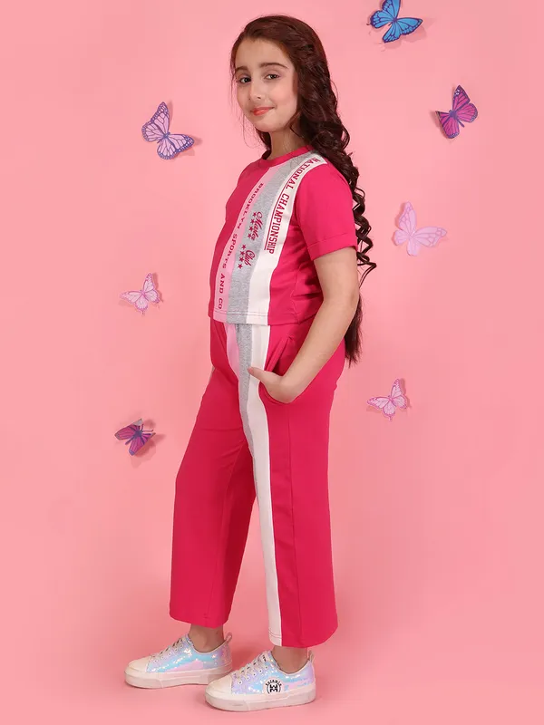 Cutecumber_Girls_Fuchsia_Knit_Co_Ord_Set_Color_Block_T_Shirt_Wide_Leg_Matching_Pants_Trendy_Casual_Summer_Outfit_Soft_Stretch_Comfortable_Daily_Stylish_Kids_Clothing_Set_For_Girls_Age_1-15_Yrs