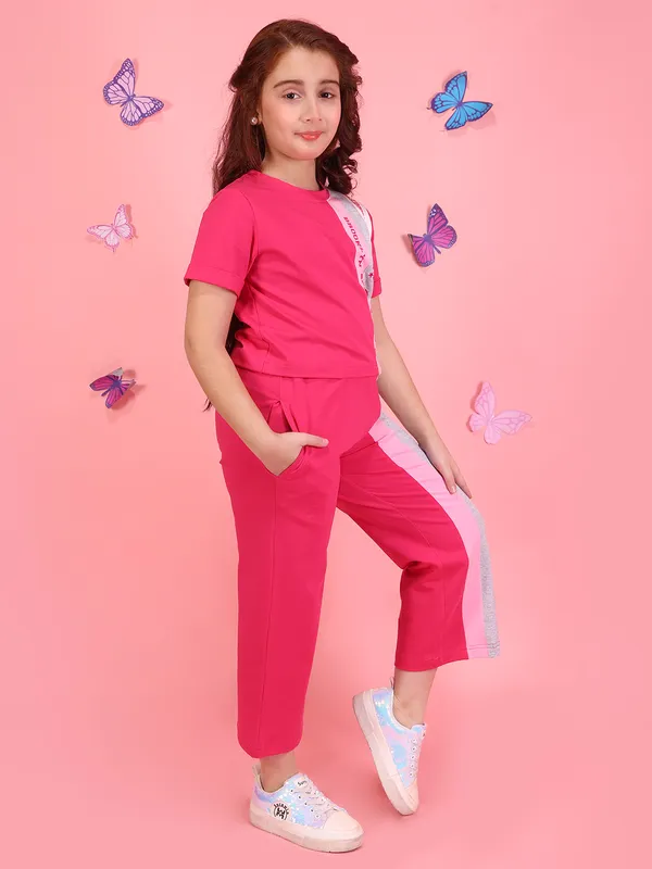 Cutecumber_Girls_Fuchsia_Knit_Co_Ord_Set_Color_Block_T_Shirt_Wide_Leg_Matching_Pants_Trendy_Casual_Summer_Outfit_Soft_Stretch_Comfortable_Daily_Stylish_Kids_Clothing_Set_For_Girls_Age_1-15_Yrs