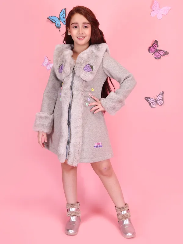 Cutecumber_Girls'_Grey_Winter_Fur_Coat_Dress_Party_Outfit_A_Line_Dress_for_Baby_Girls_and_Kids_Age_1_to_15_Yrs_Made_with_Fur_and_Chenille_Fabric_Stylish_Casual_&_Winter_Wear_Festive_Birthday_Outfit