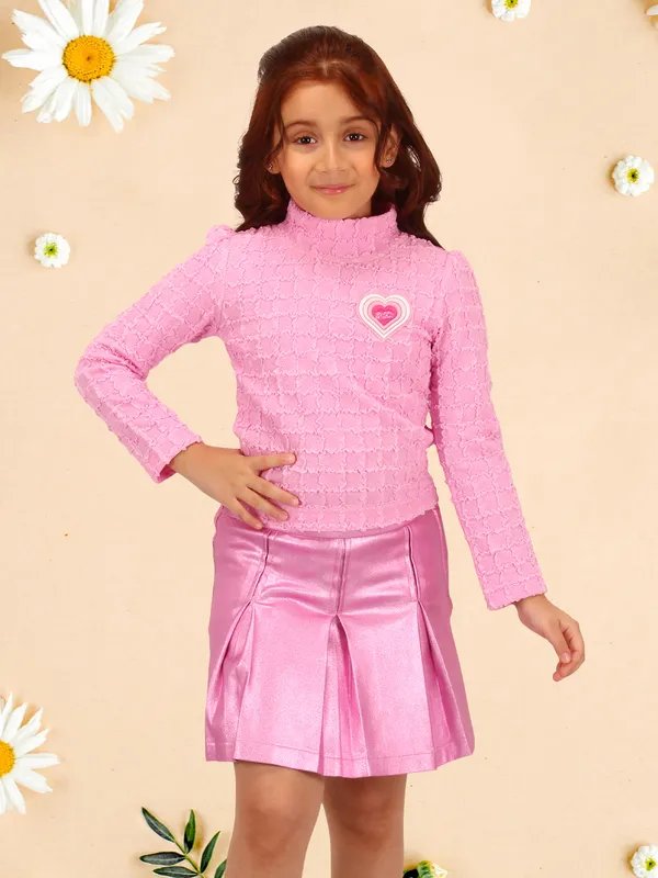 Cutecumber_Pink_textured_knitted_top_with_Box_Pleated_skirt_set.