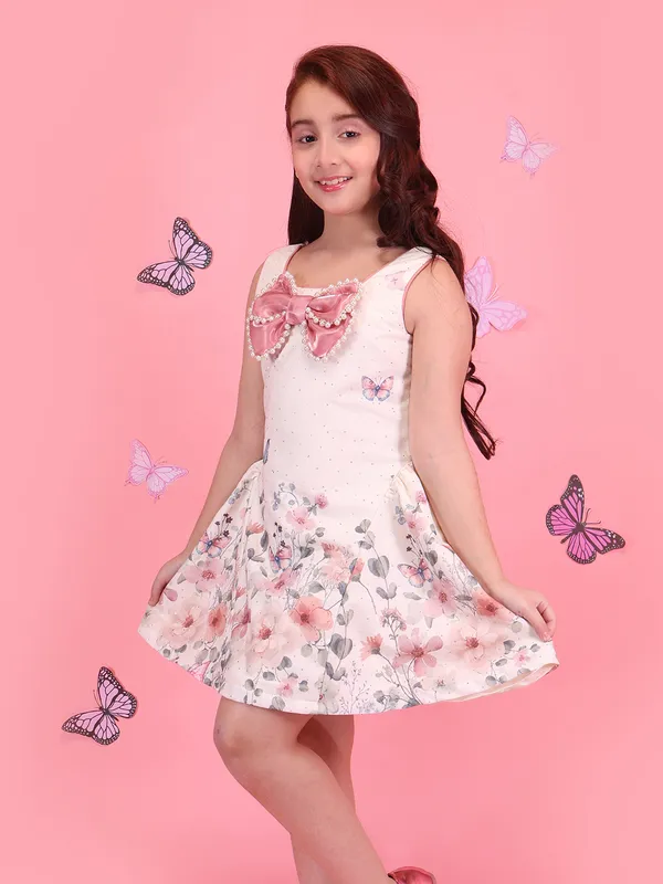 Cutecumber_Girls_Peach_Summer_Fit_&_Flare_Dress_Sleeveless_Square_Neck_Printed_Polyester_Zip_Closure_Casual_Dress_for_Baby_Girls_&_Kids_Age_1-15_Years