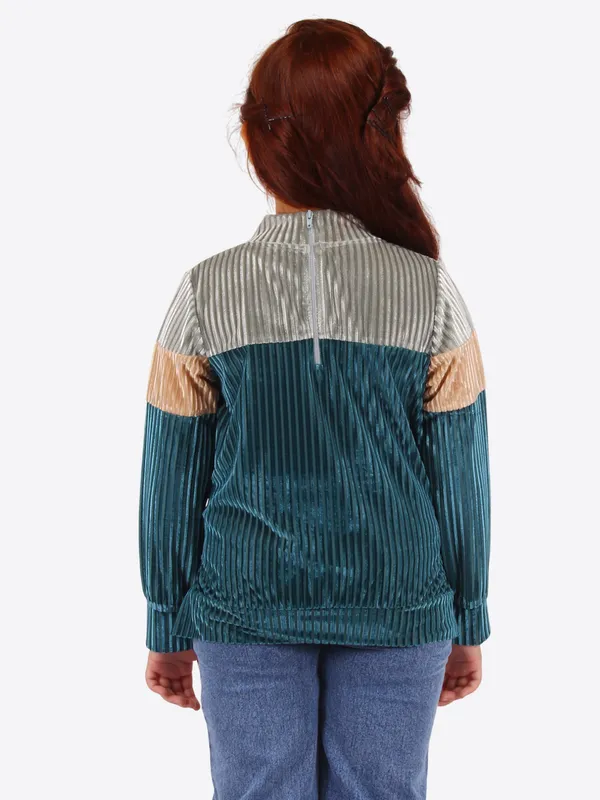 Cutecumber_Color_Blocked_Full_Sleeve_Sweatshirt_for_Women,_Chenille_Fabric,_Zip_Closure_on_Back,_Soft_&_Cozy_for_Everyday_Wear_|_CC8625A-TELL